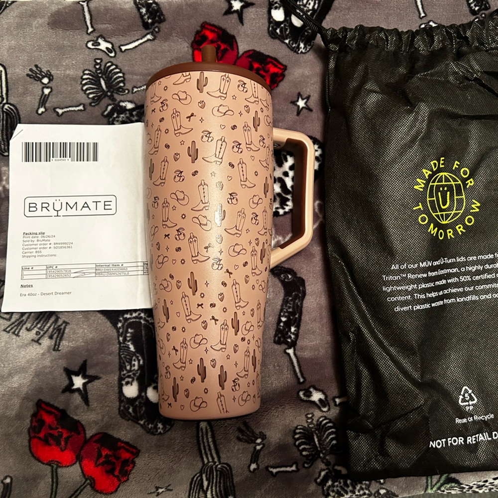 brand new, 40 oz western brumate